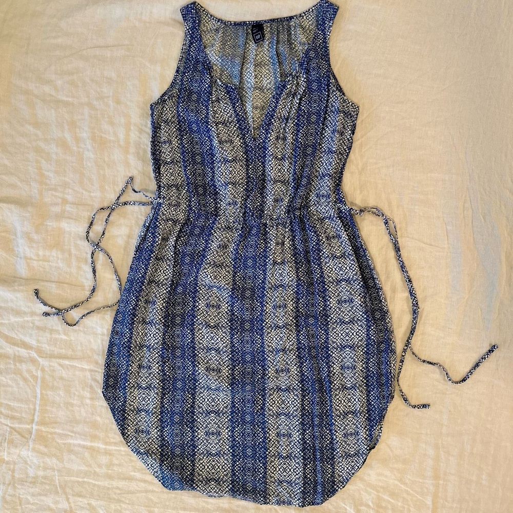 GAP Navy and White Geometric Dress